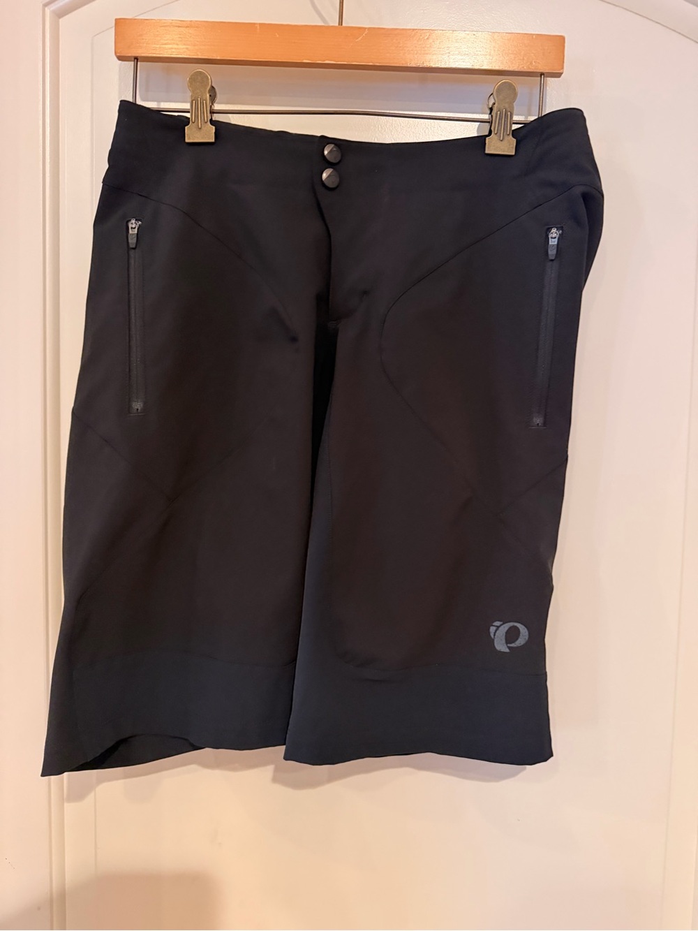 Pearl Izumi Elevate Black Mountain Bike Shorts Women’s size S EUC